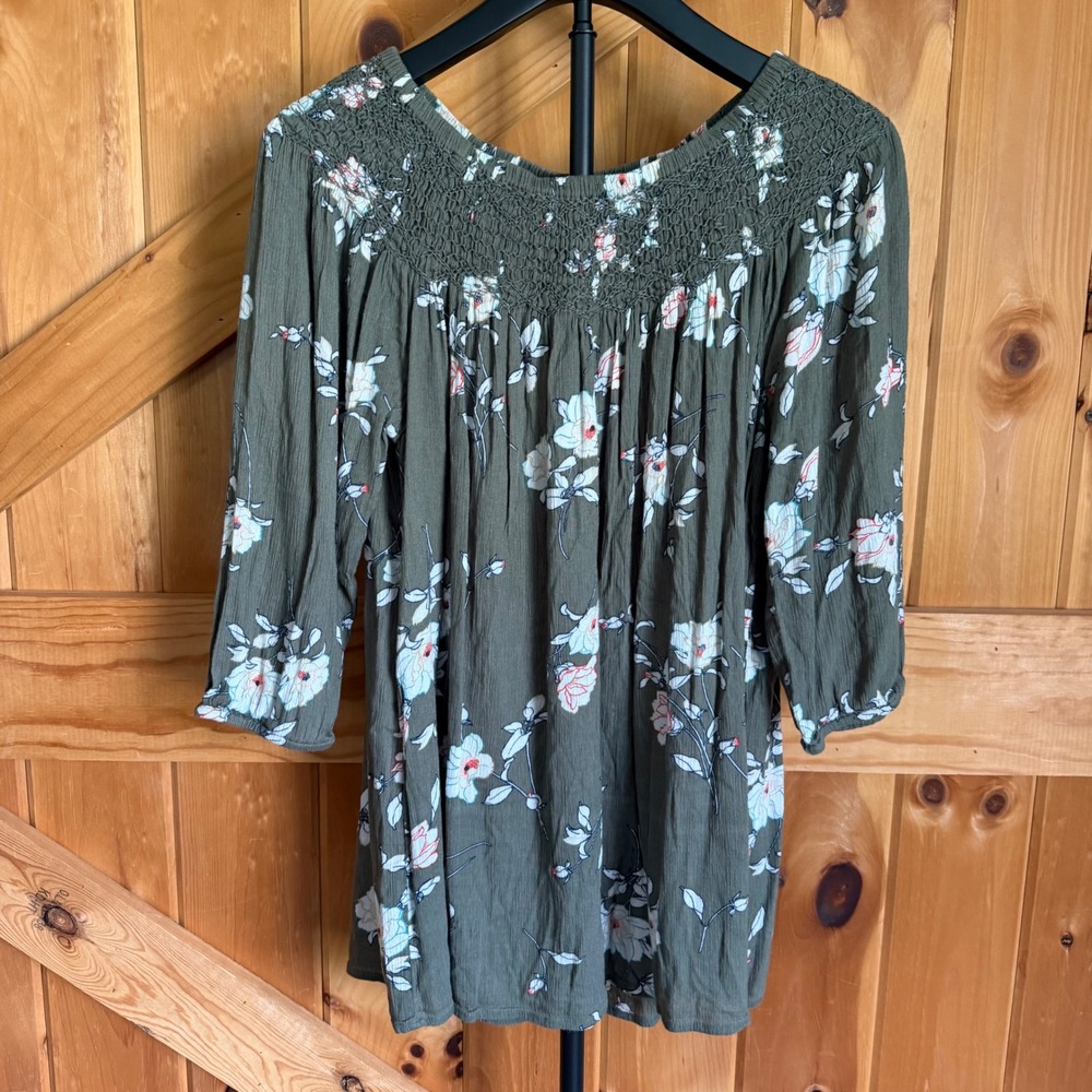 J. Jill Smocked Floral Blouse Small Petite Olive Green 3/4 Sleeve Cotton Blend